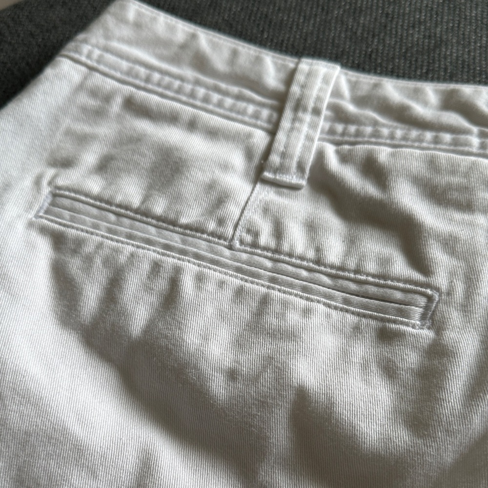 Ralph Lauren Classic White Women's Shorts - Picture 10 of 10